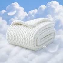 Chunky Knit Blanket – Handwoven, Soft & Cozy Merino Wool Throw