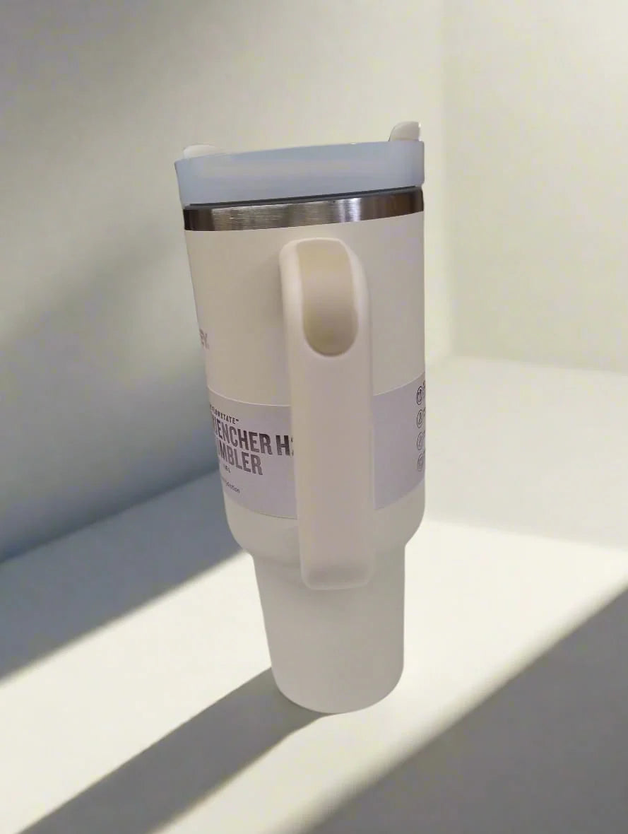 Stanley Quencher H2.0 Flow State Tumbler 40oz Cup - Creamy White
