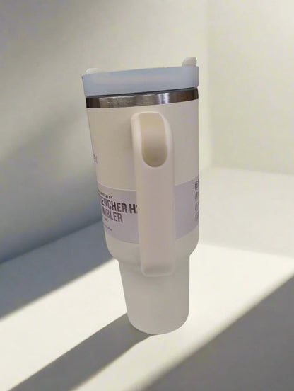 Stanley Quencher H2.0 Flow State Tumbler 40oz Cup - Creamy White